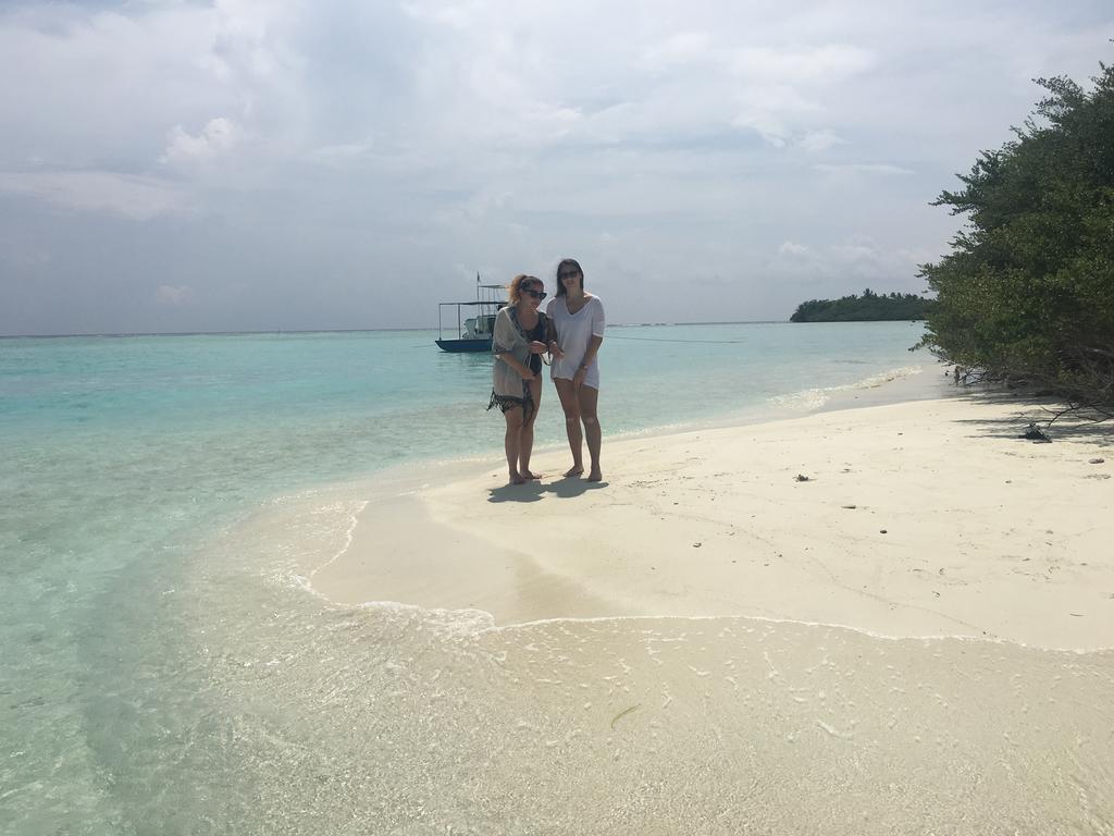 Sunset Holidays ฮูรา ภายนอก รูปภาพ